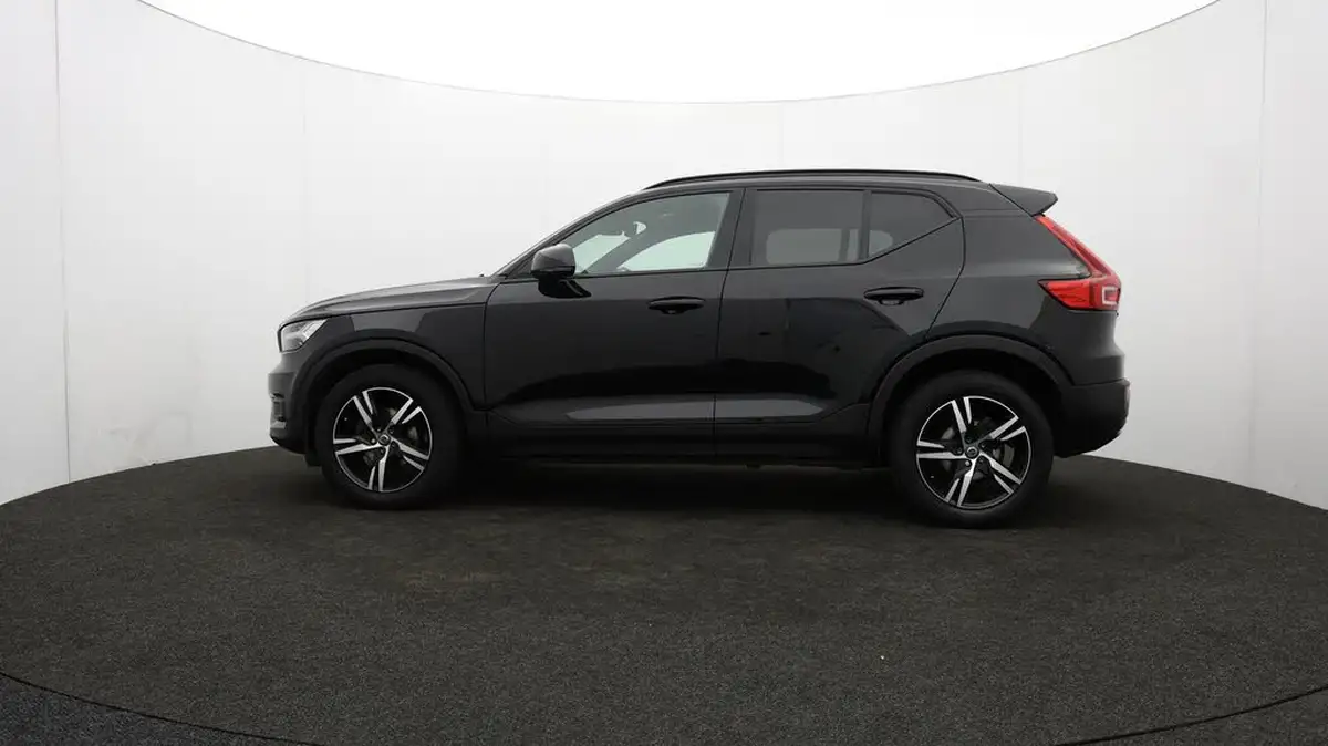 2021-volvo-xc40-15-t3-r-design-161bhp-big-70