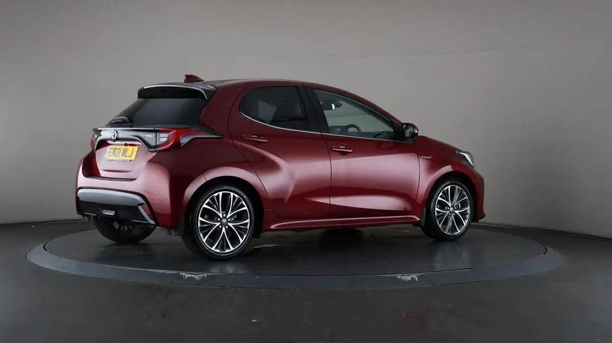 2021-toyota-yaris-15-vvt-i-excel-big-65