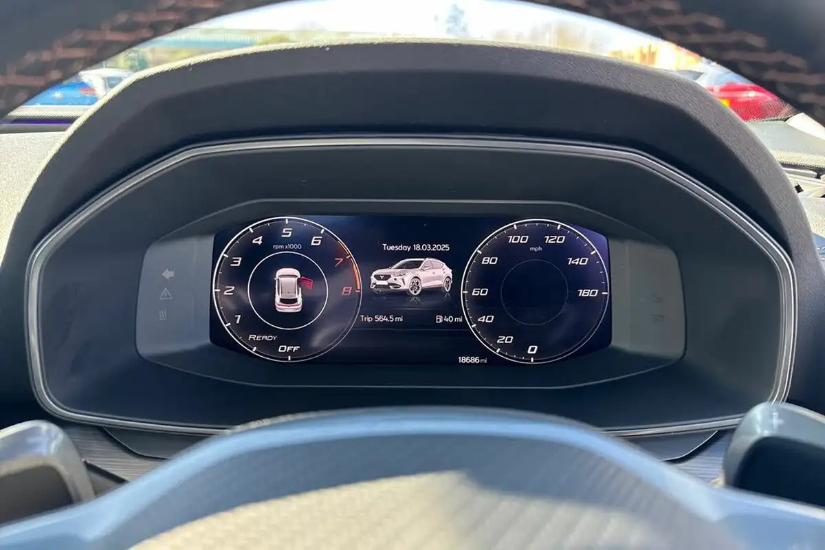 2022-cupra-formentor-15-tsi-v2-dsg-big-26