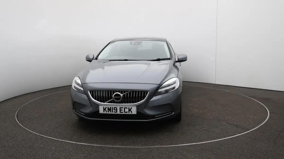 2019-volvo-v40-15-t3-inscription-big-37