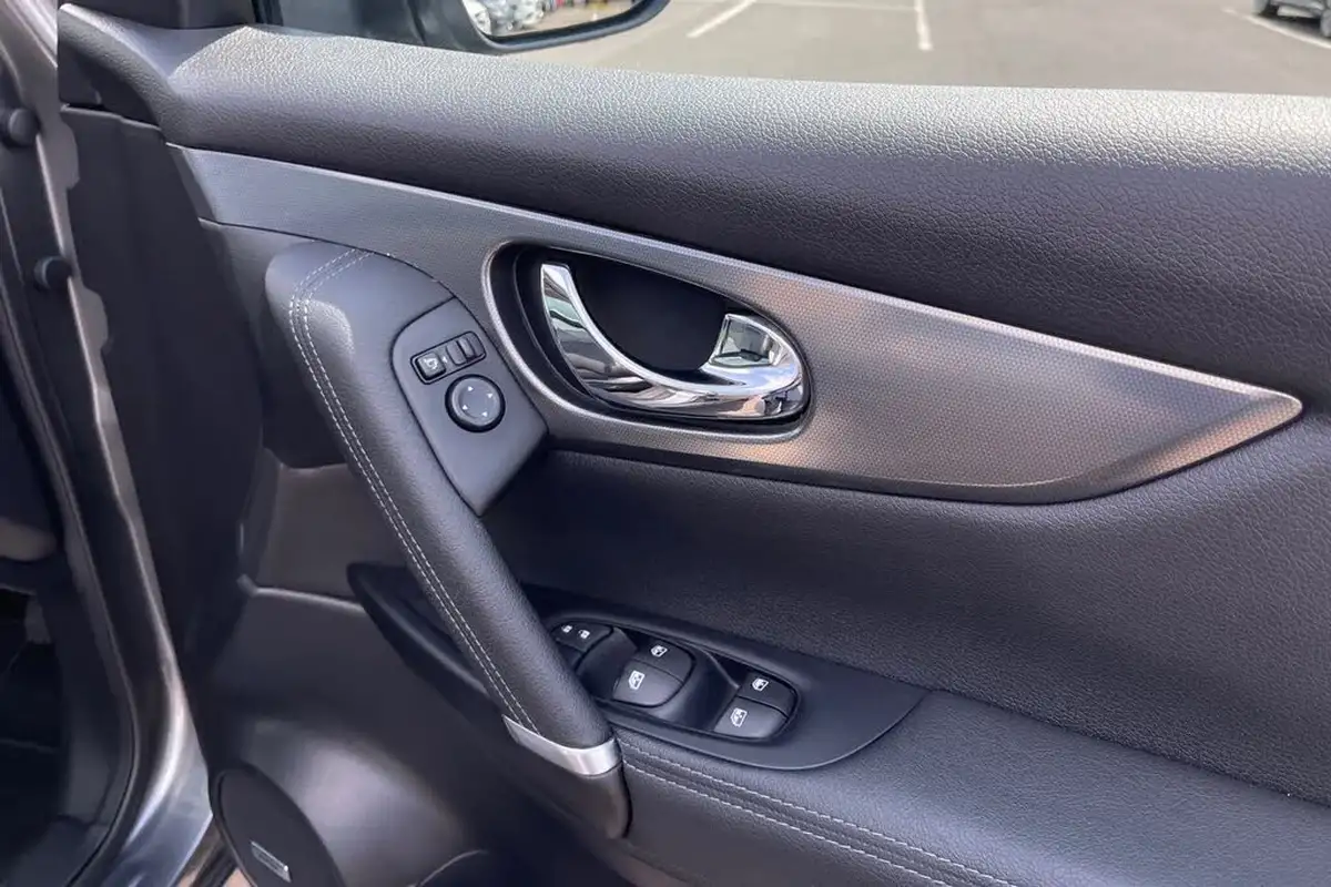 2017-nissan-qashqai-15dci-tekna-big-20