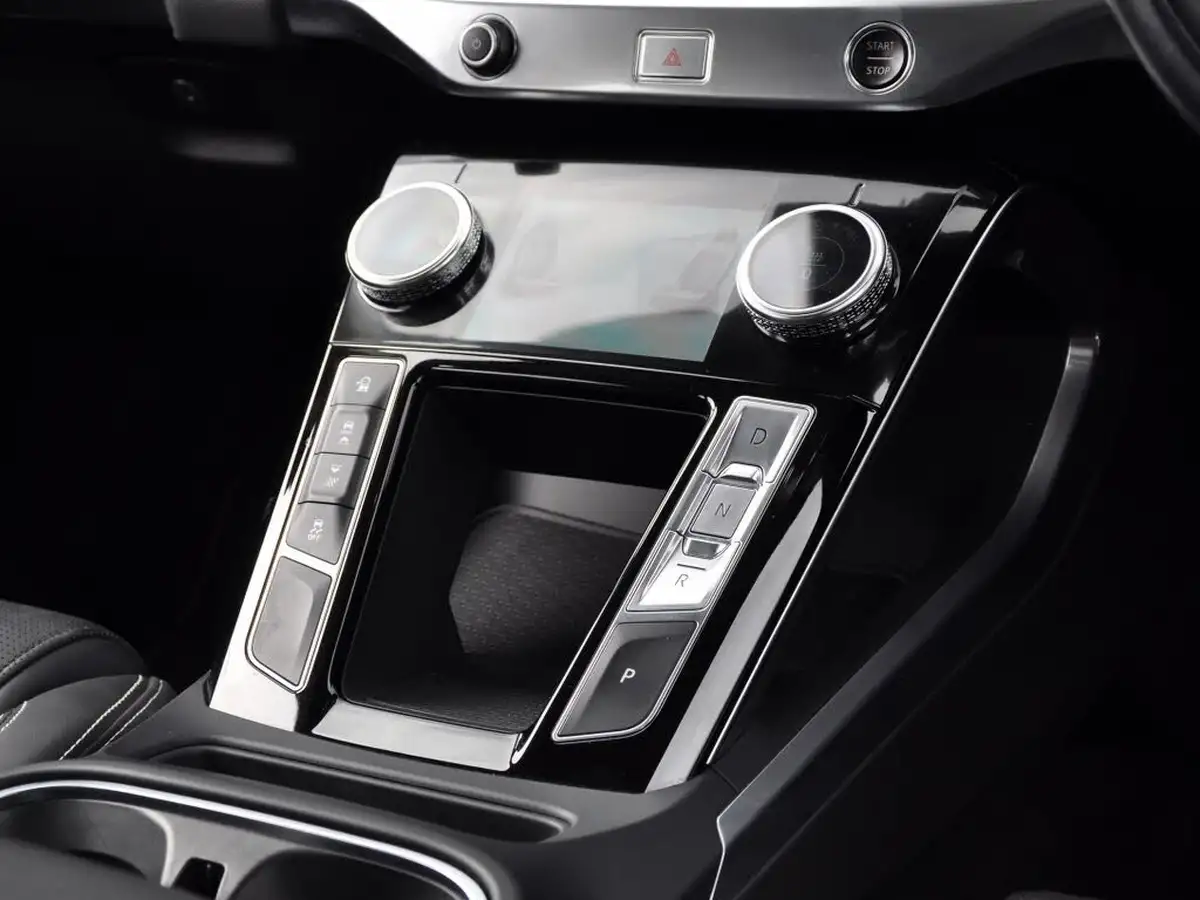 2021-jaguar-i-pace-ev400-hse-big-62