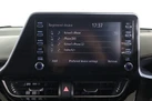 2021-toyota-c-hr-18-vvt-i-design-small-32