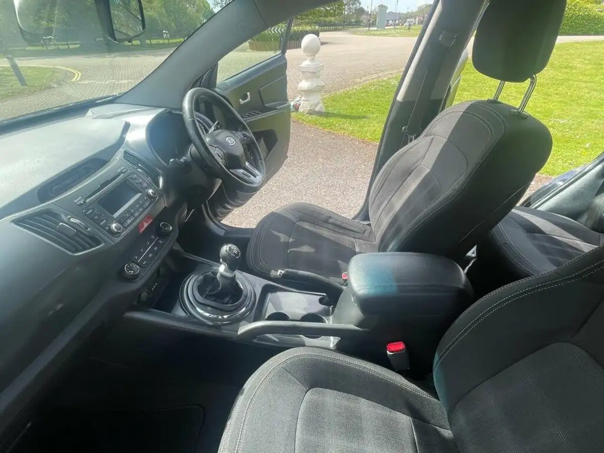 2010-kia-sportage-16-1-big-19