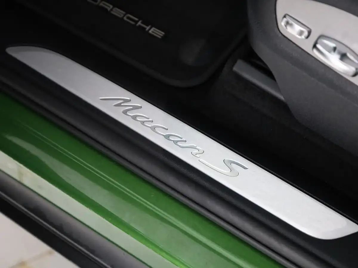 2019-porsche-macan-30-v6-s-big-30