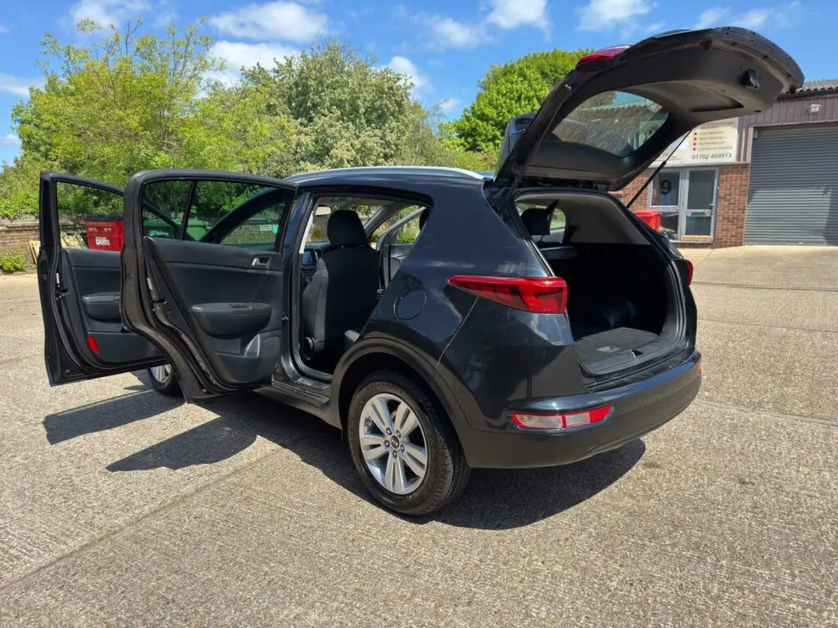 2017-kia-sportage-16-gdi-2-big-73