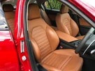 2017-alfa-romeo-giulia-20-veloce-small-6