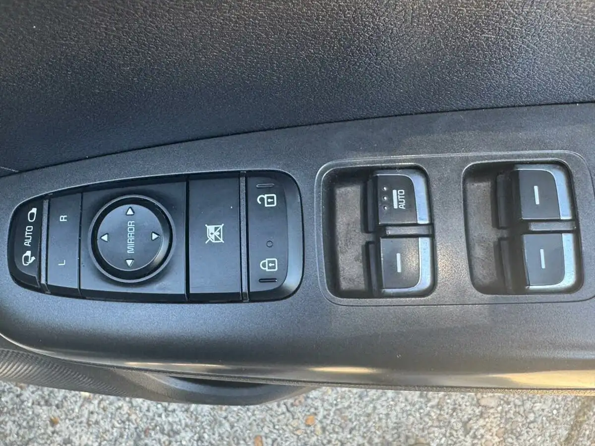 2017-kia-sportage-16-gdi-2-big-49