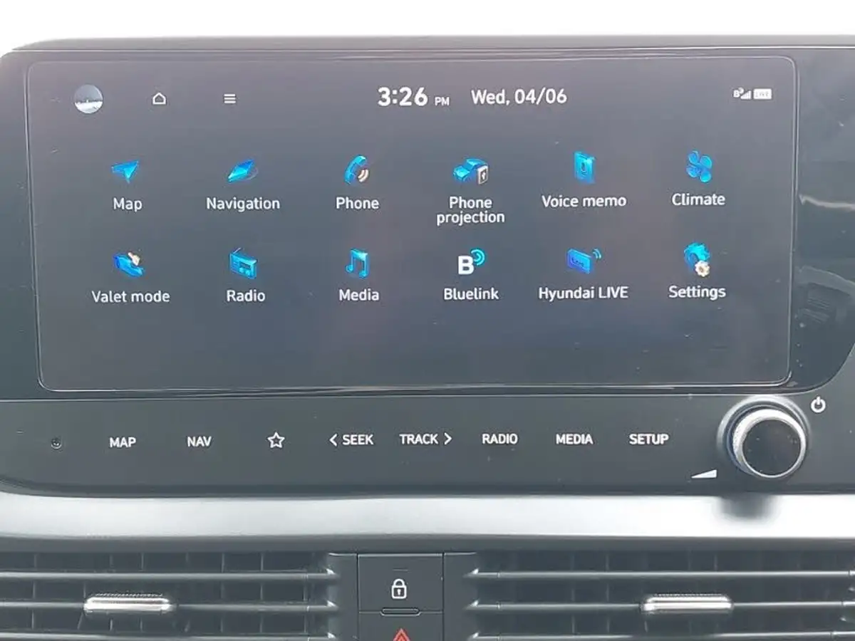 2023-hyundai-bayon-10-t-gdi-premium-100ps-big-15