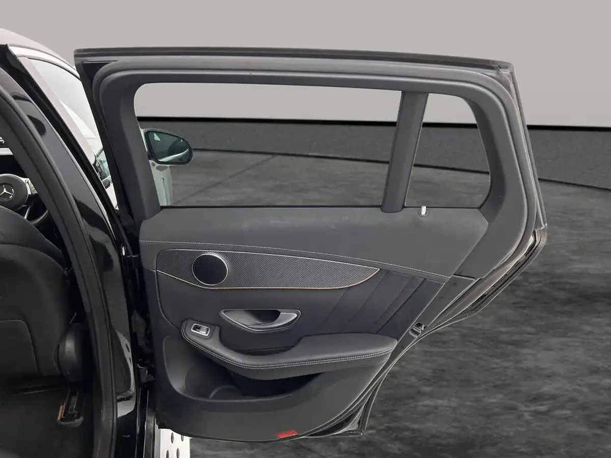 2022-mercedes-benz-eqc-e-eqc-400-amg-line-premium-big-15