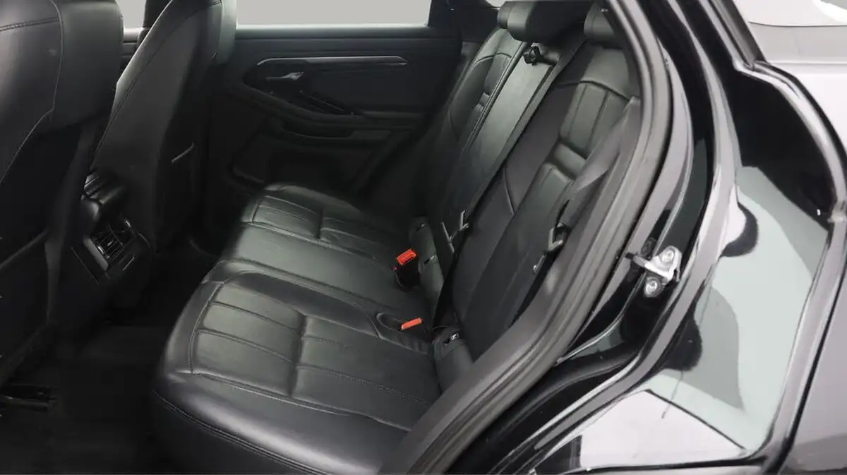 2021-land-rover-range-rover-evoque-20-d200-r-dynamic-s-big-16