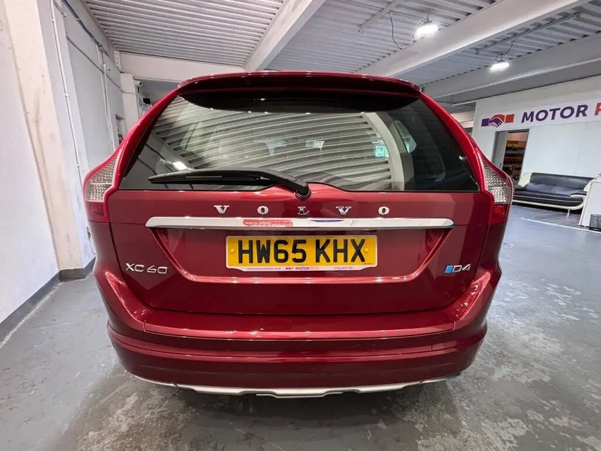2015-volvo-xc60-20td-d4-se-lux-190bhp-nav-big-6