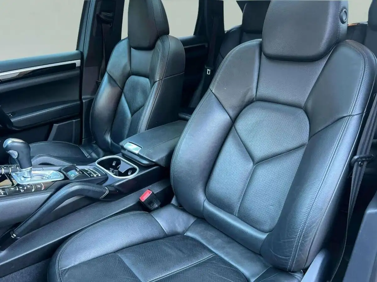 2014-porsche-cayenne-30td-big-21