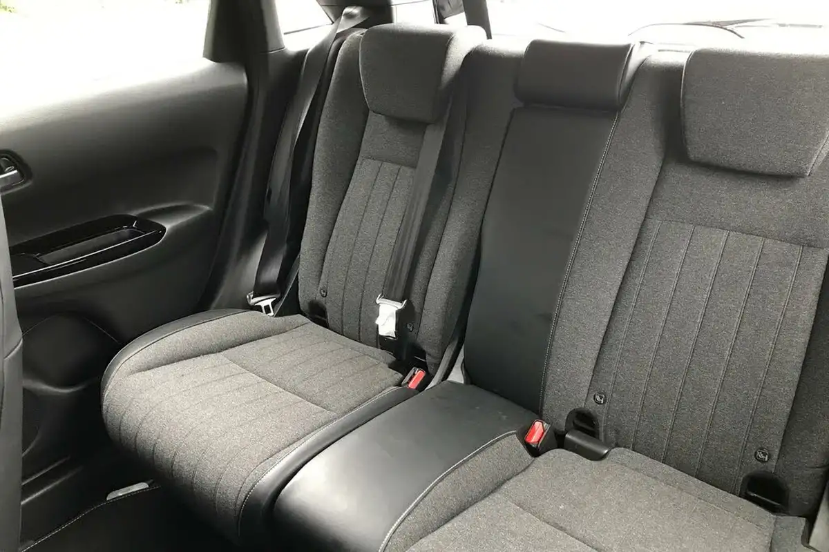 2021-honda-jazz-15-i-mmd-sr-109ps-big-8