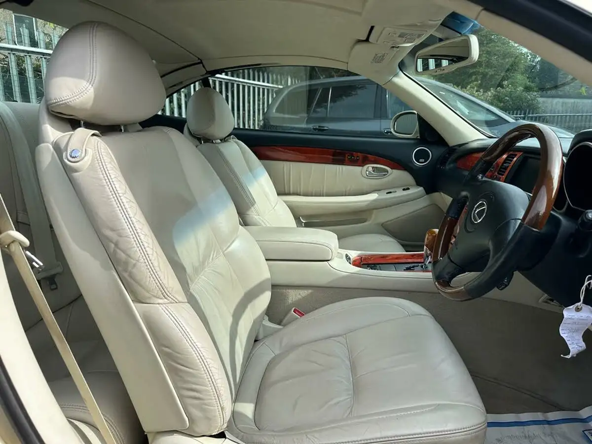2007-lexus-sc-430-43-big-20