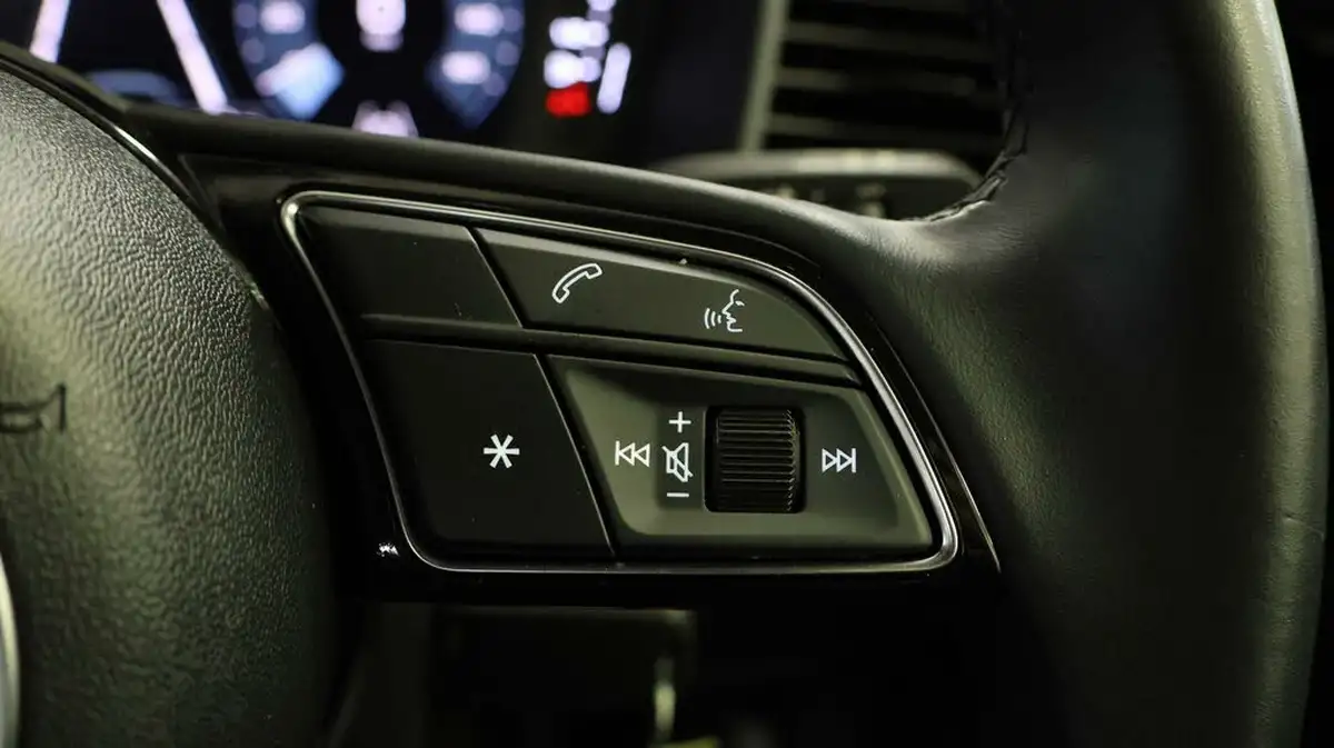 2022-audi-a1-10-25-tfsi-technik-big-22