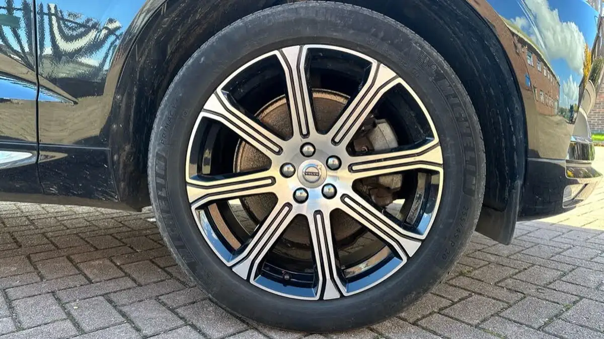 2020-volvo-xc60-20-b5-inscription-pro-awd-big-15