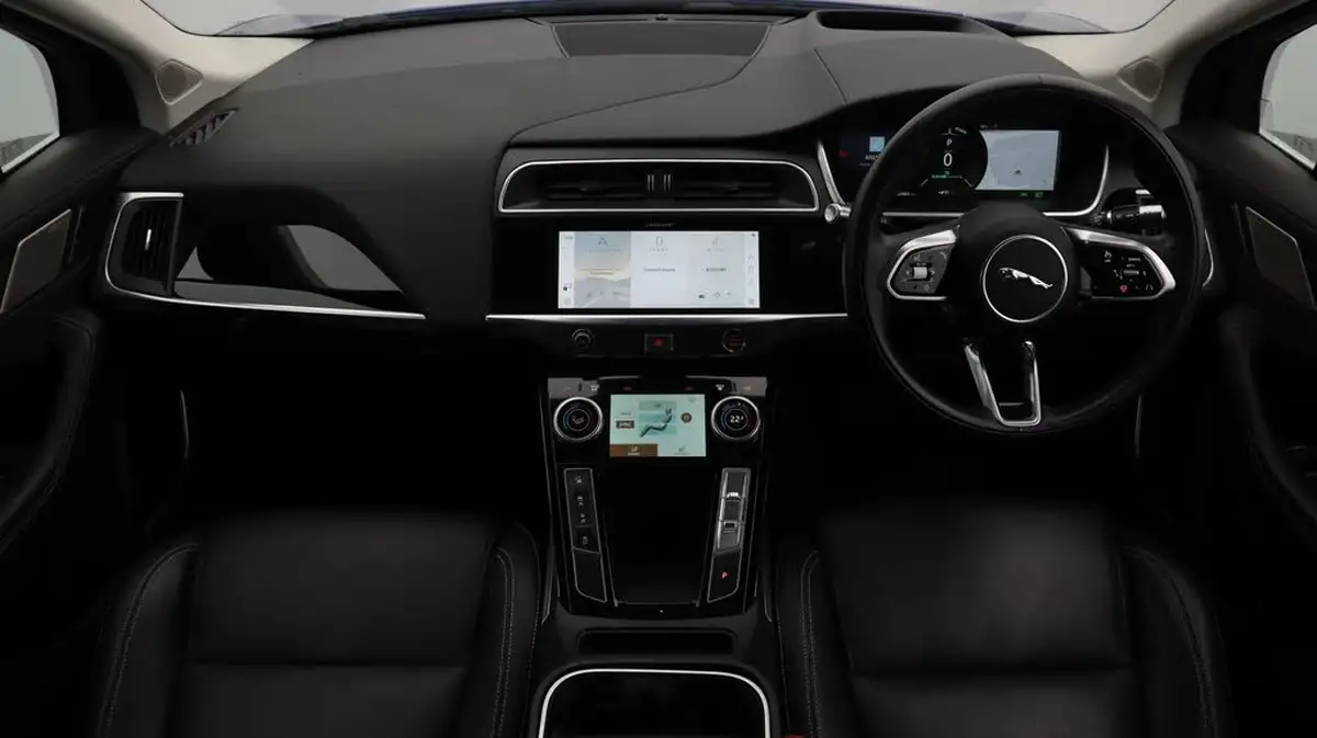 2020-jaguar-i-pace-ev400-hse-big-13