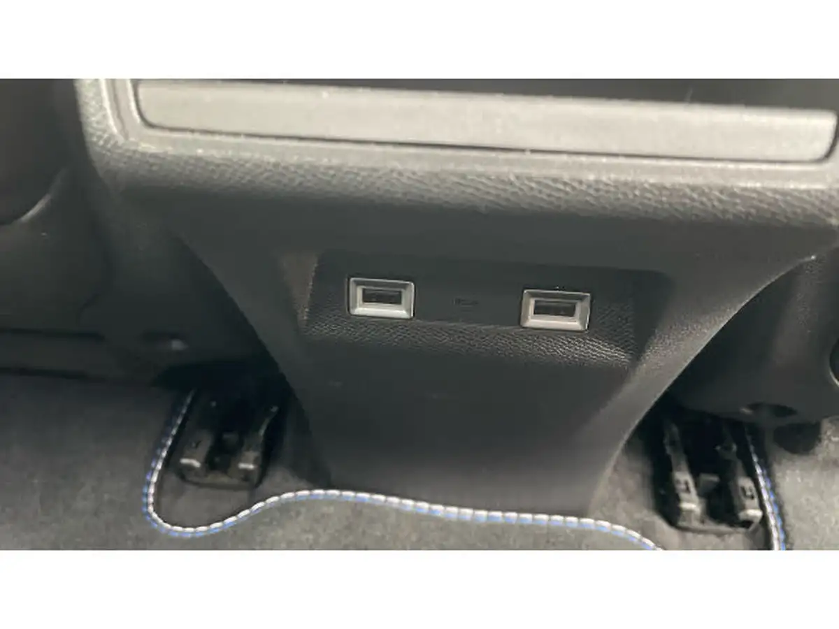 2019-ds-ds-7-crossback-16-puretech-ultra-prestige-ss-big-44