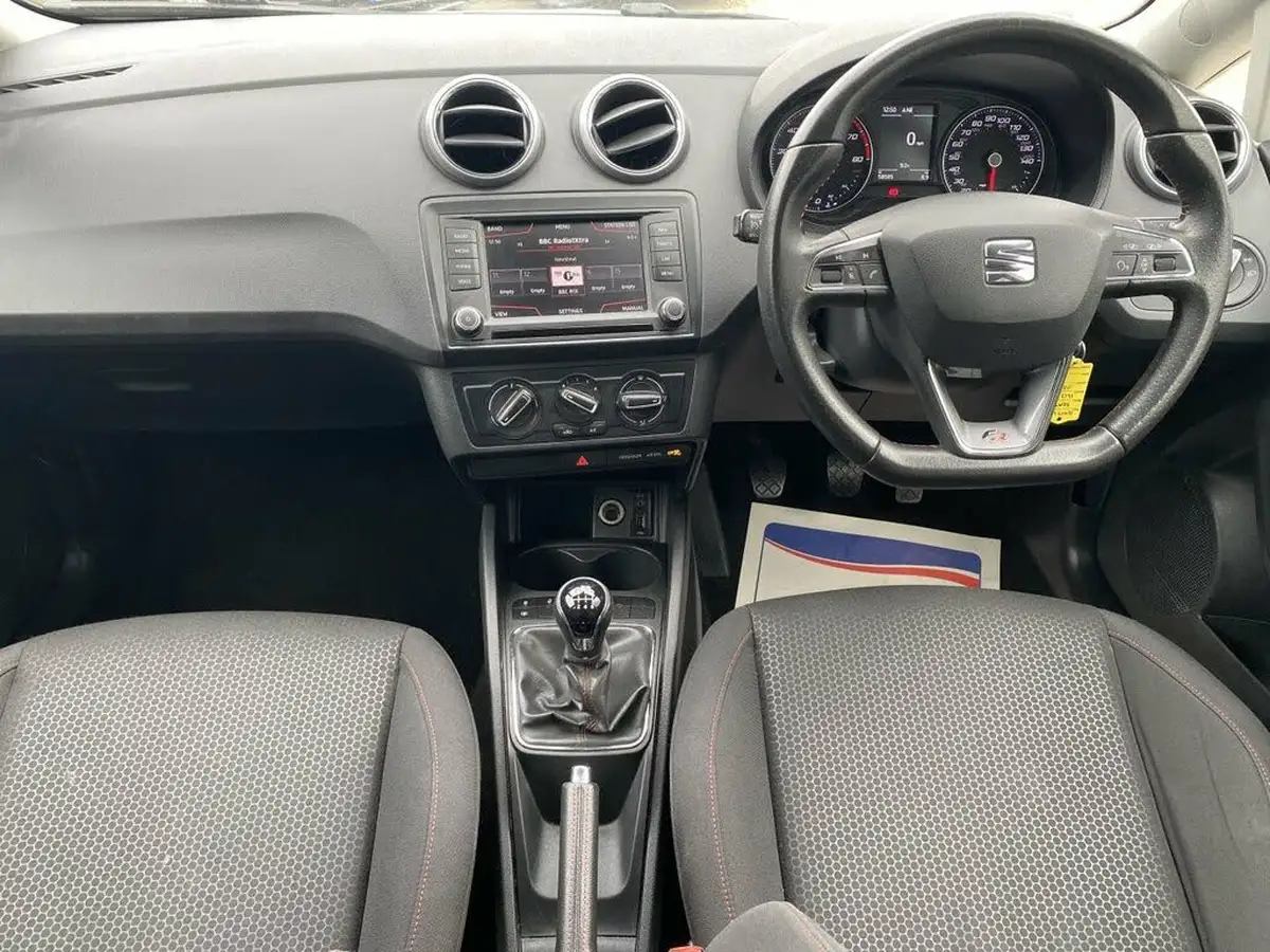 2017-seat-ibiza-12-tsi-fr-technology-110ps-hatchback-5d-big-23