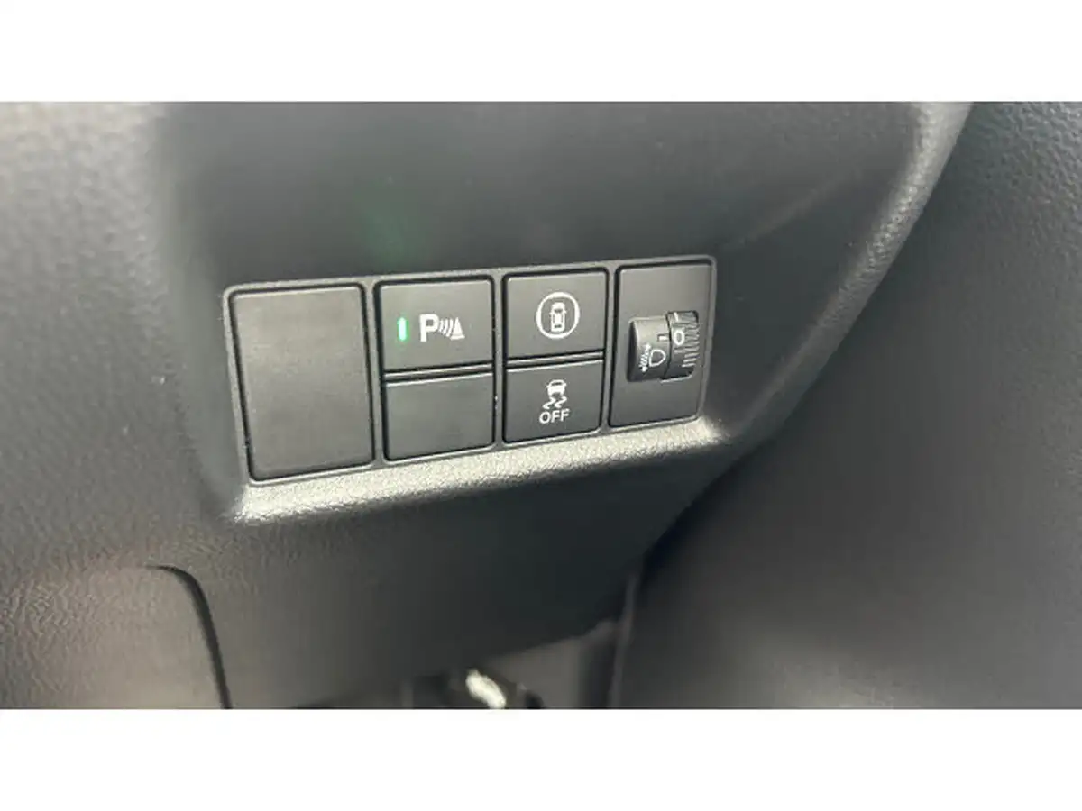 2022-honda-jazz-15-i-mmd-ex-107ps-big-31