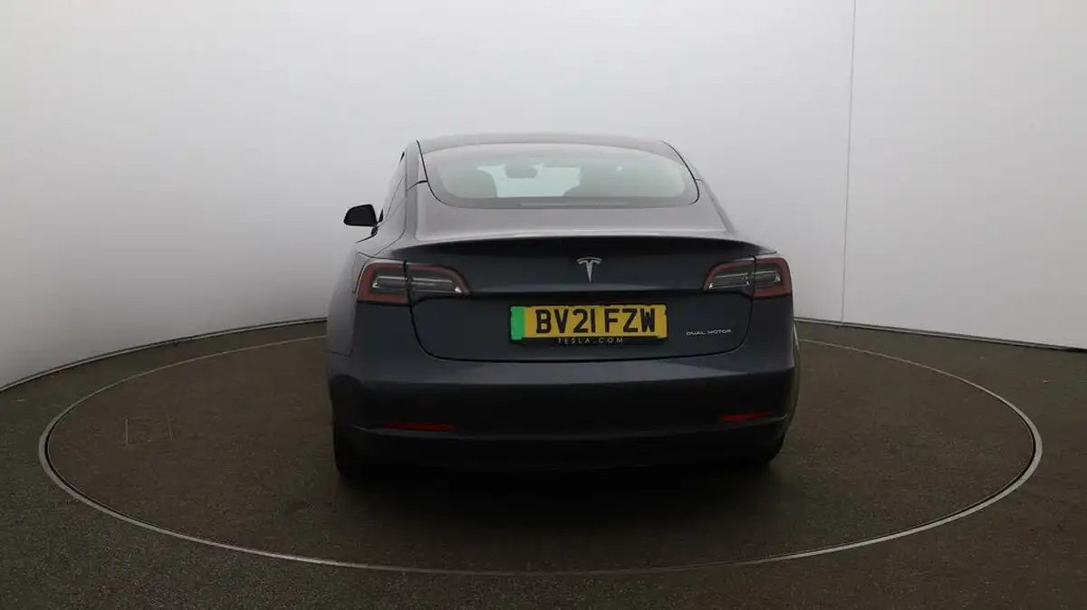 2021-tesla-model-3-e-long-range-4x4-big-51
