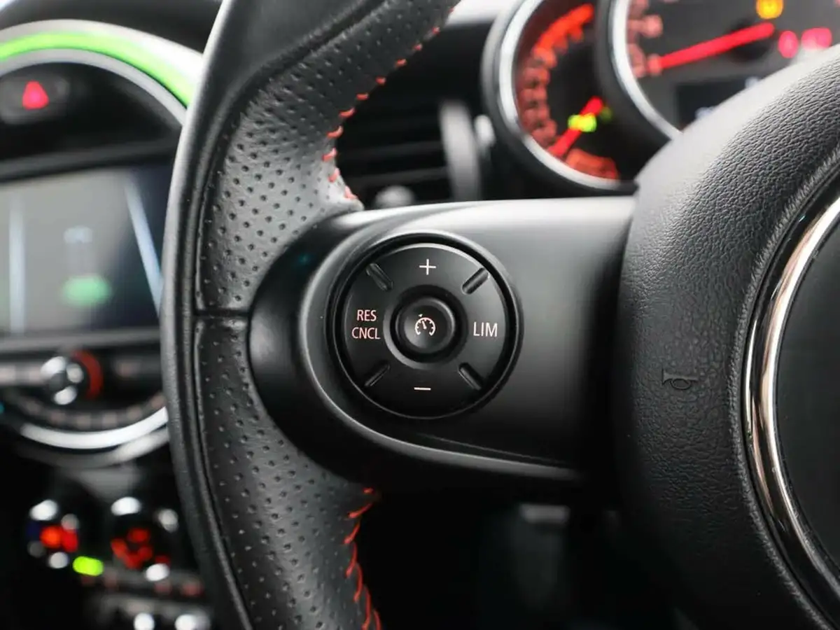 2020-mini-cooper-20-john-cooper-works-gp-pack-hatchback-3d-big-30