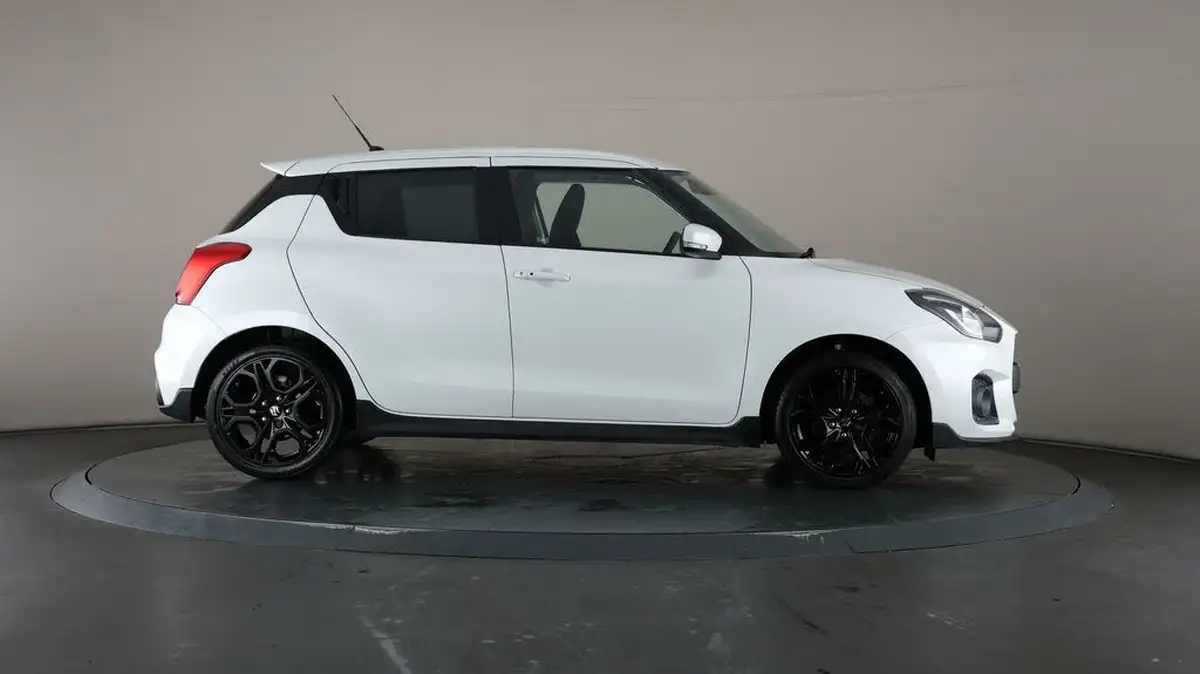 2018-suzuki-swift-14-boosterjet-sport-big-8
