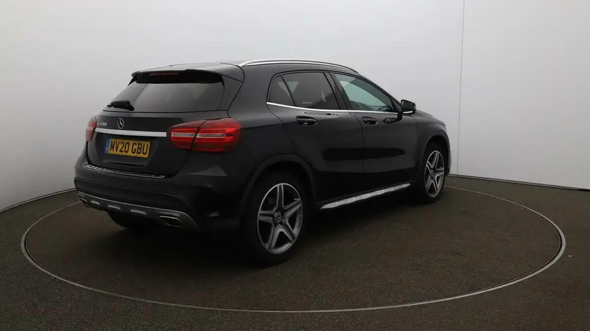 2020-mercedes-benz-gla-class-16-gla-180-amg-line-edition-7g-dct-big-7