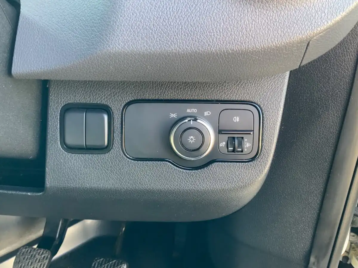 2020-mercedes-benz-sprinter-20cdi-315-l1h1-progressive-big-23