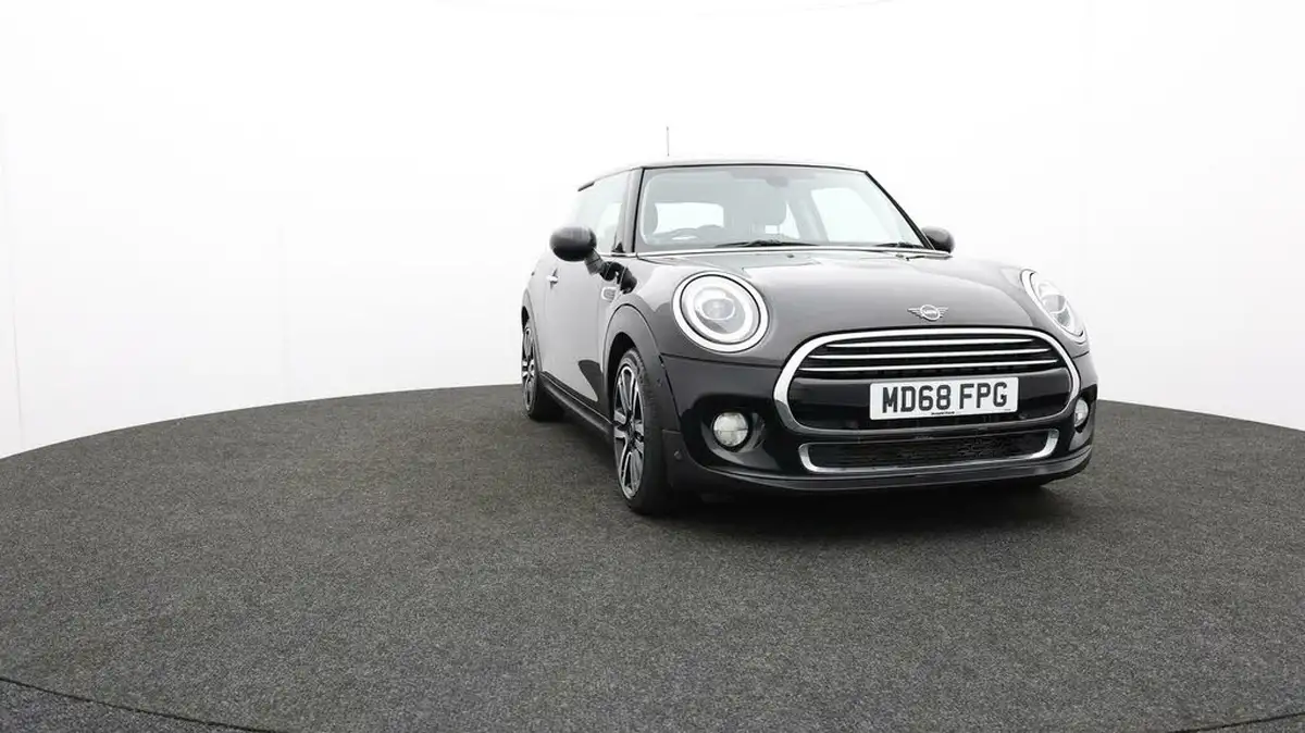 2019-mini-cooper-15-cooper-exclusive-134bhp-ss-hatchback-3d-auto-big-24