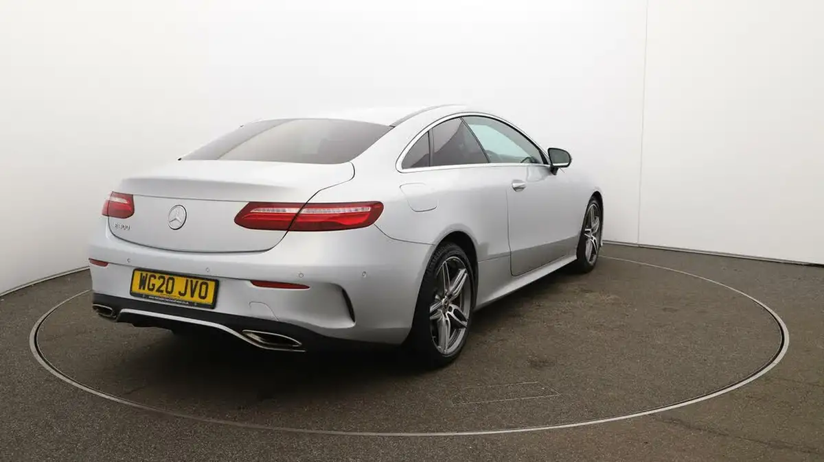 2020-mercedes-benz-e-class-20-e300-amg-line-premiumss-coupe-big-52