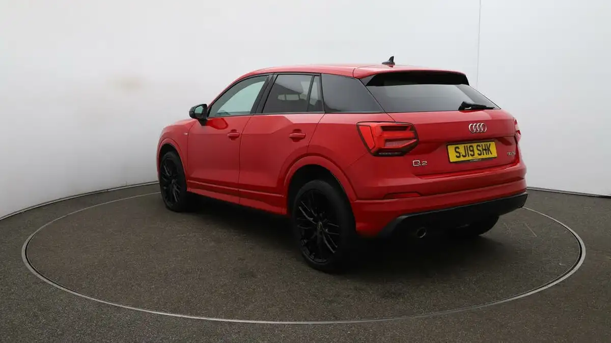 2019-audi-q2-16-30-tdi-black-edition-big-52