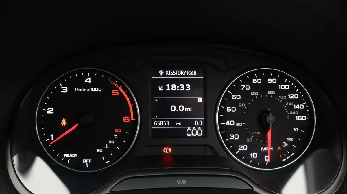 2019-audi-q2-16-30-tdi-black-edition-big-10
