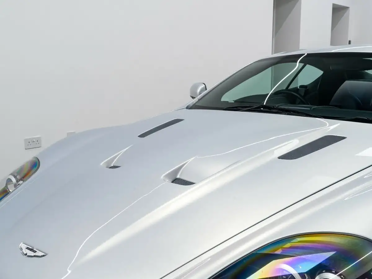 2009-aston-martin-dbs-60-touchtronic-big-6