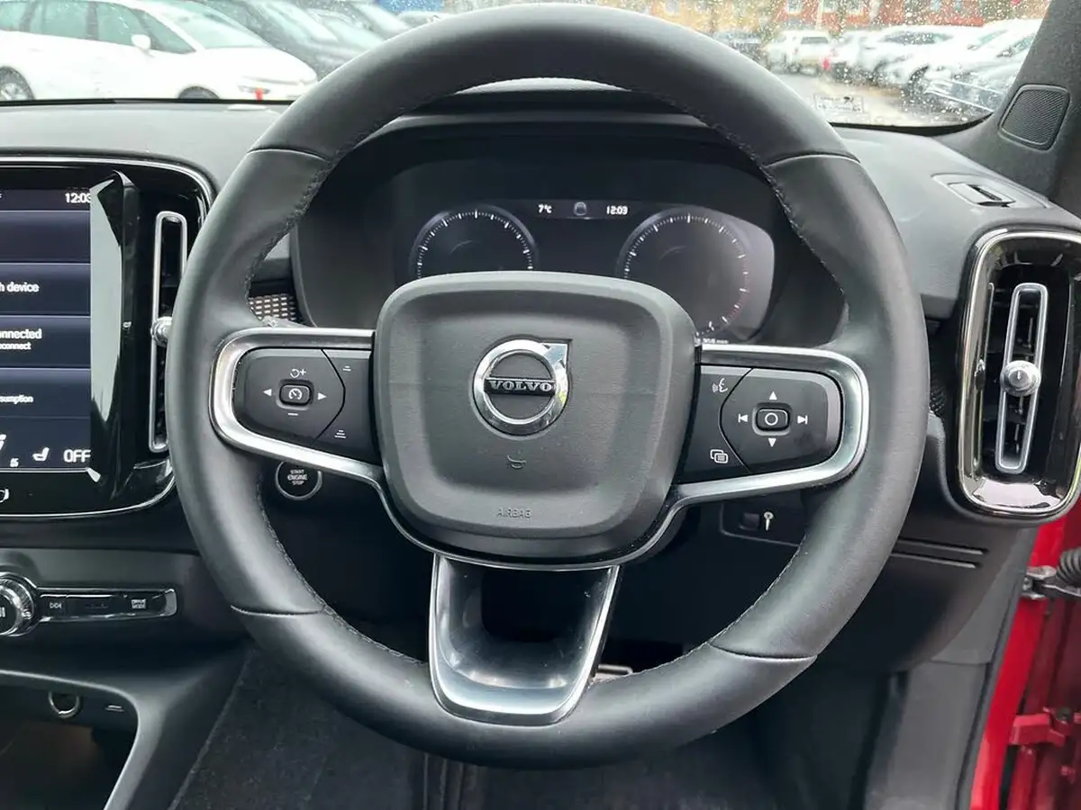 2021-volvo-xc40-20-b4-r-design-pro-194bhp-auto-big-26