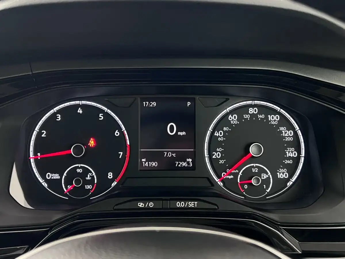 2019-volkswagen-polo-10-tsi-se-dsg-big-21