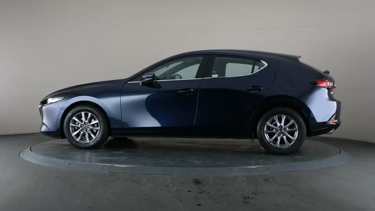 2022-mazda-mazda3-20-se-l-lux-122ps-hatchback-5d-big-34