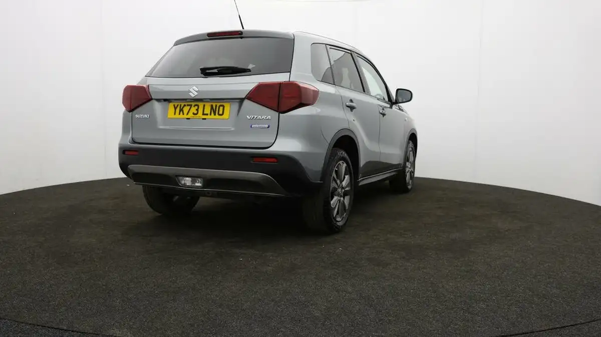 2023-suzuki-vitara-14-boosterjet-sz-t-big-75
