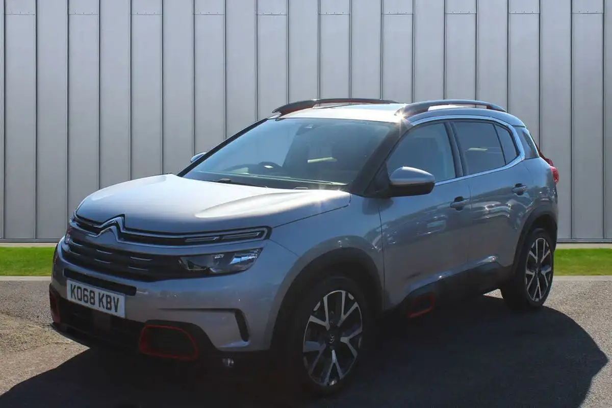 2019-citroen-c5-aircross-15bluehdi-flair-plus-eat8-big-3