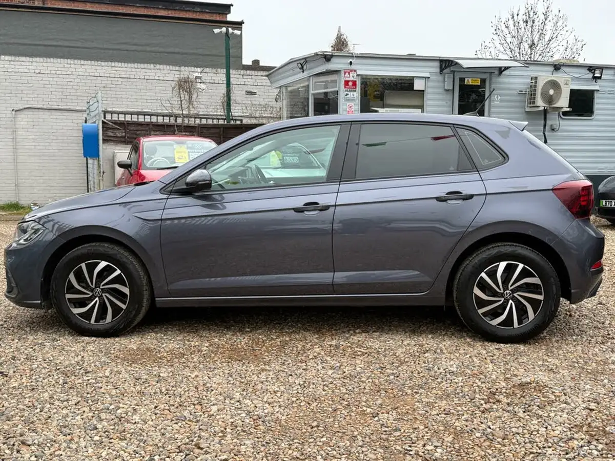 2023-volkswagen-polo-10-tsi-life-dsg-big-15