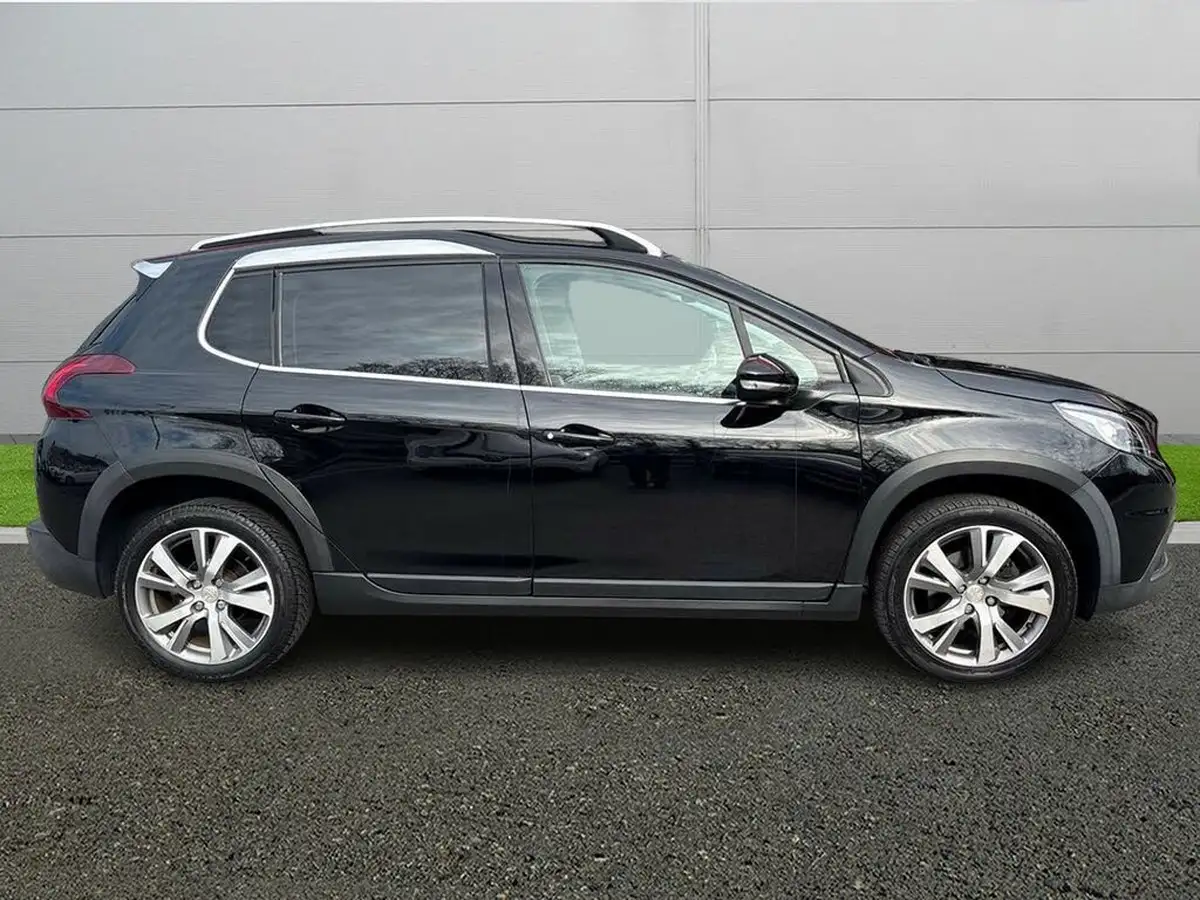 2017-peugeot-2008-suv-12-puretech-allure-110bhp-ss-eat6-big-7