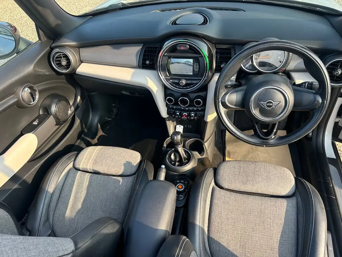 2018-mini-cooper-15-cooper-series-ii-ss-convertible-2d-big-11