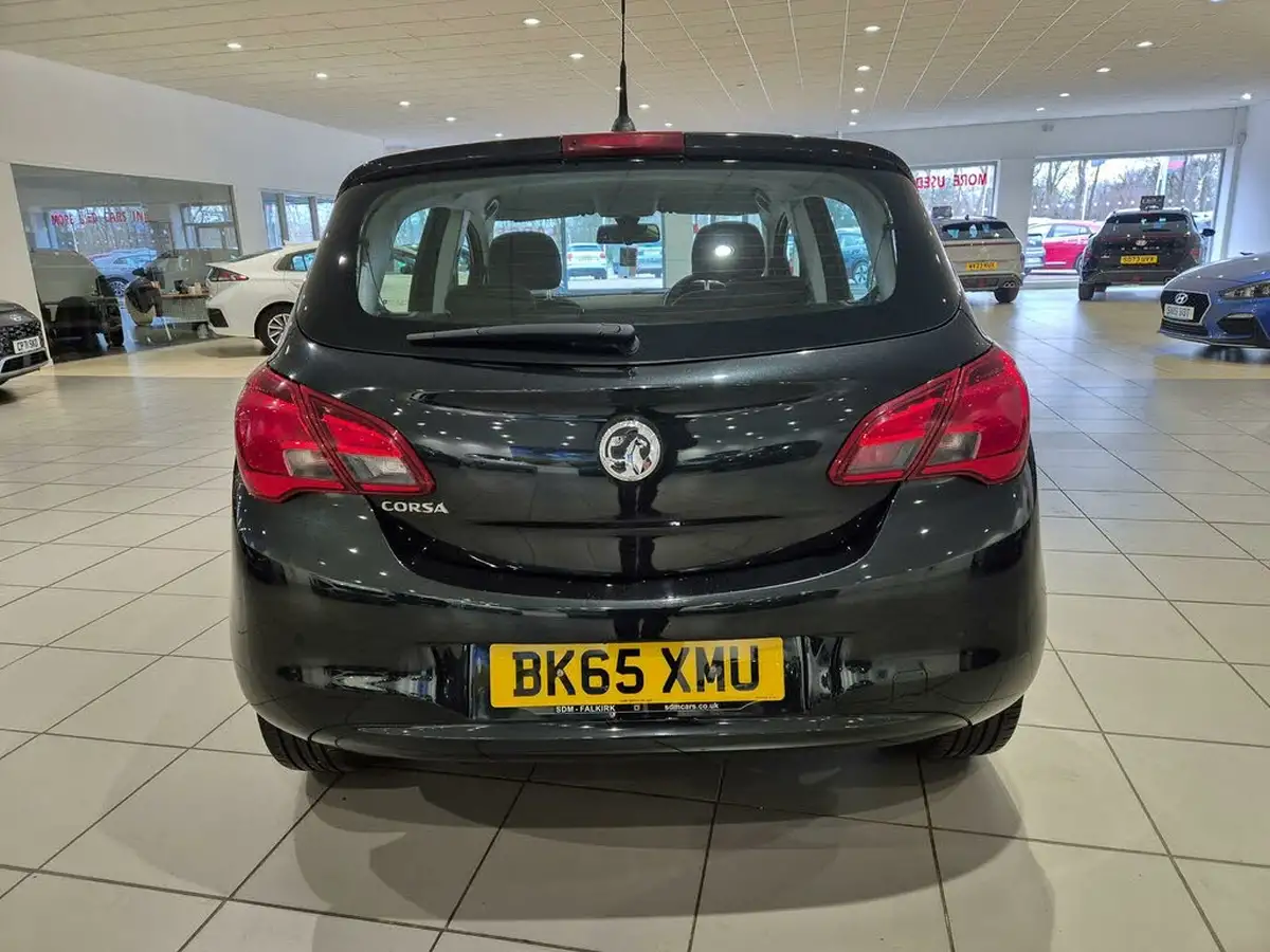 2015-vauxhall-corsa-14-excite-ac-90ps-ecoflex-5d-1398cc-big-8