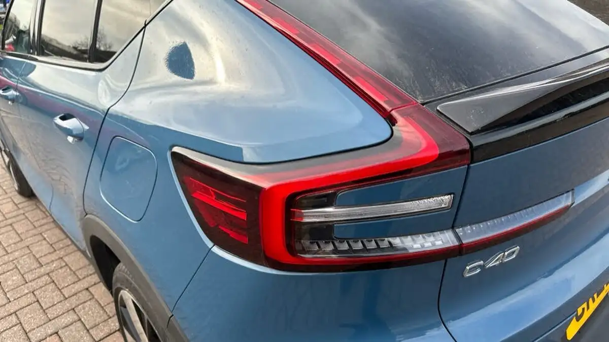 2022-volvo-c40-e-twin-recharge-pro-big-40