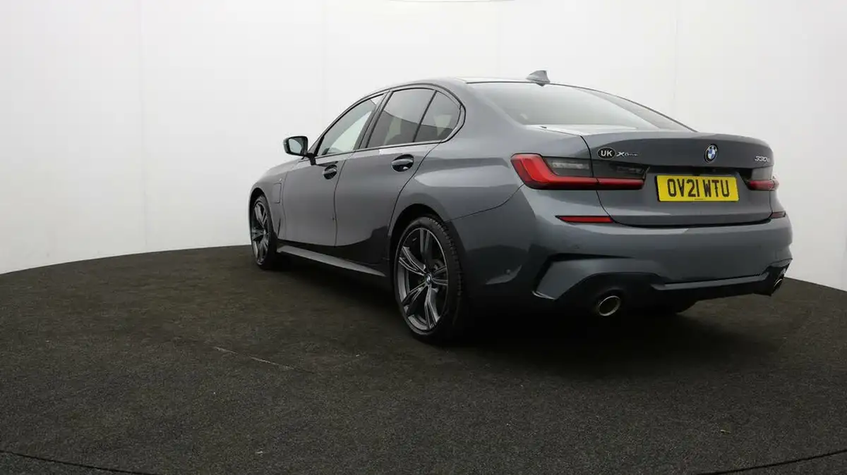 2021-bmw-3-series-20-330e-xdrive-m-sport-saloon-4d-big-69