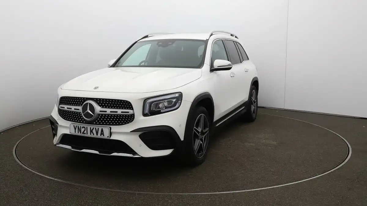 2021-mercedes-benz-glb-class-20d-glb200d-amg-line-premium-4matic-big-32