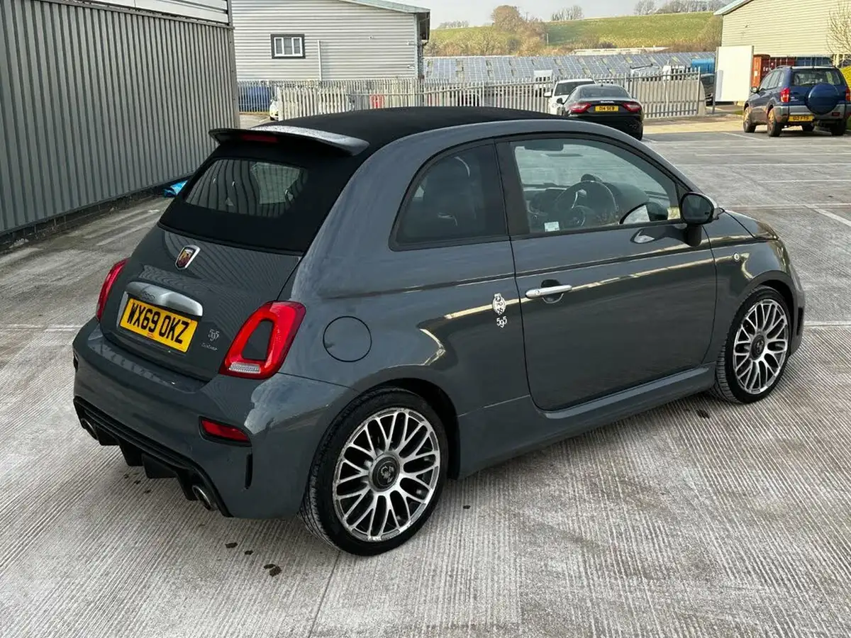 2019-abarth-595c-14-tjet-turismo-big-11