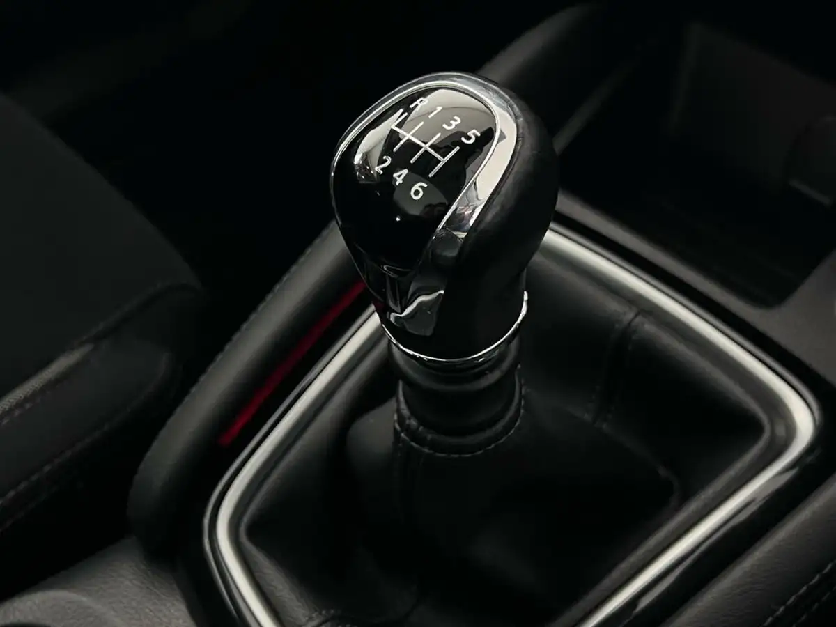 2018-nissan-qashqai-13-dig-t-n-connecta-160ps-big-28