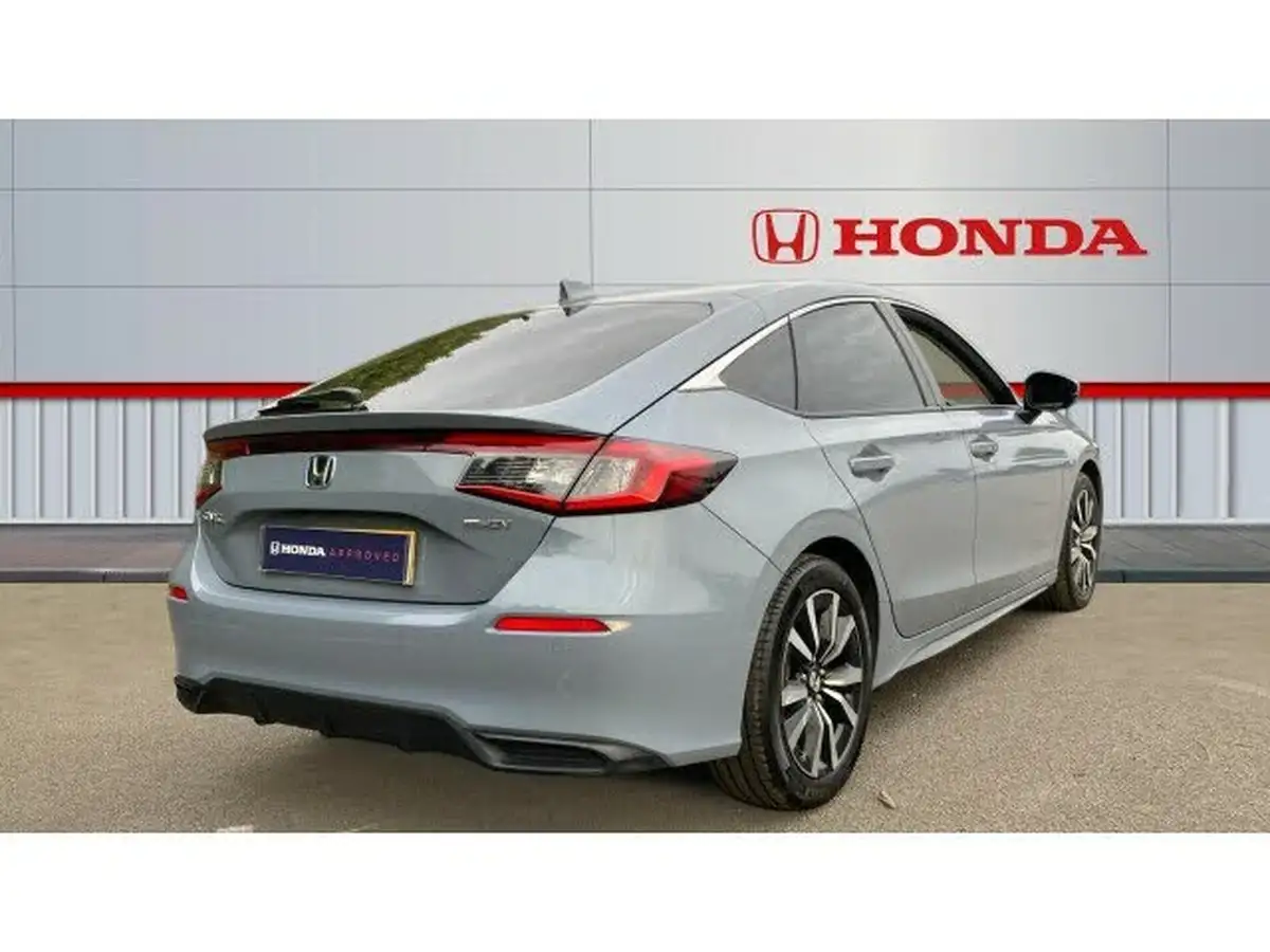 2022-honda-civic-20-i-mmd-elegance-big-11